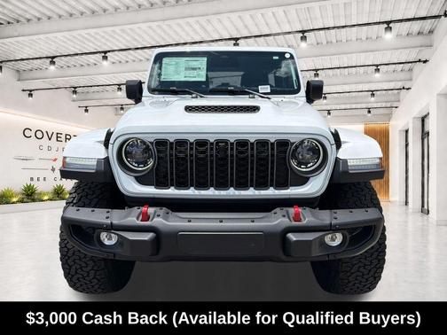 Bright White Clearcoat 2026 Jeep Wrangler Rubicon