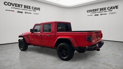 Firecracker Red Clearcoat 2021 Jeep Gladiator Mojave