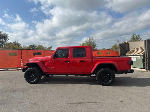 Firecracker Red Clearcoat 2021 Jeep Gladiator Mojave