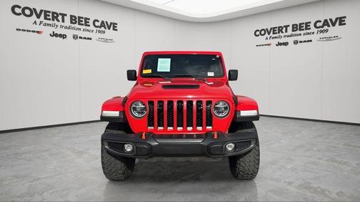 Firecracker Red Clearcoat 2021 Jeep Gladiator Mojave