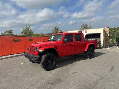 Firecracker Red Clearcoat 2021 Jeep Gladiator Mojave