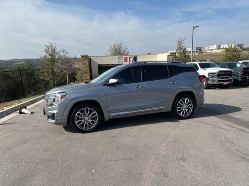 2024 GMC Terrain Denali