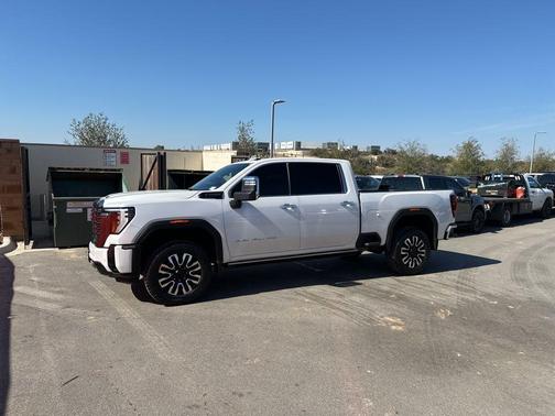 2024 GMC Sierra 2500 Denali Ultimate