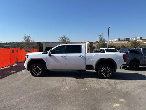 2024 GMC Sierra 2500 Denali Ultimate