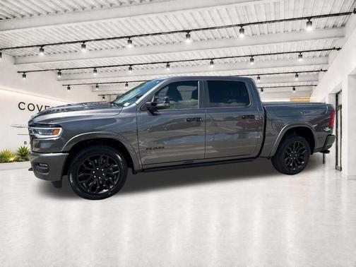 Crystal Metallic 2026 RAM 1500 Limited
