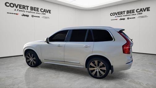 2024 Volvo XC90 Recharge Plug-In Hybrid T8 Ultimate Bright Theme 7-Seater