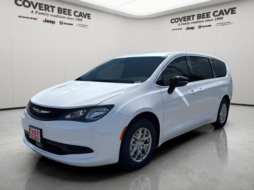 2026 Chrysler Voyager LX