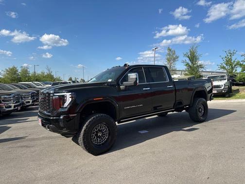 Onyx Black 2024 GMC Sierra 3500 Denali Ultimate