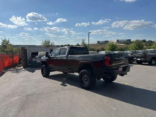 Onyx Black 2024 GMC Sierra 3500 Denali Ultimate