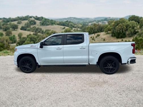 Summit White 2025 Chevrolet Silverado 1500 RST