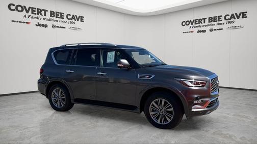 2023 INFINITI QX80 Luxe