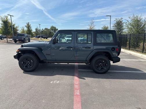 2025 Jeep Wrangler Sport