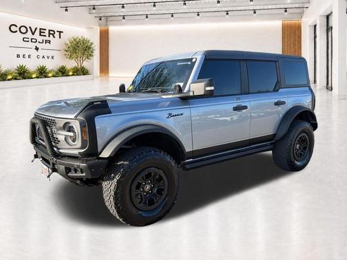 Silver Metallic 2022 Ford Bronco Badlands