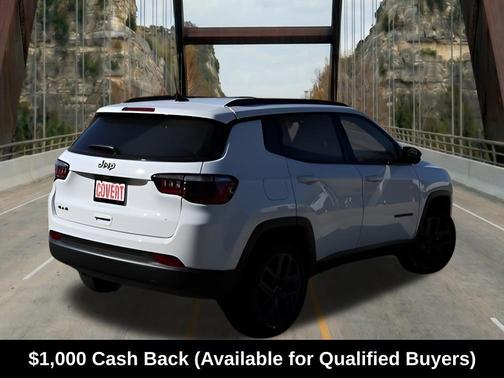 Bright White Clearcoat 2026 Jeep Compass Latitude