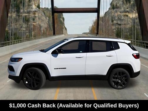 Bright White Clearcoat 2026 Jeep Compass Latitude