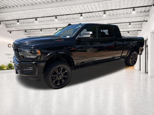 Diamond Black 2022 RAM 2500 Limited