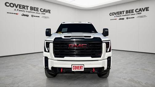 Summit White 2024 GMC Sierra 2500 AT4