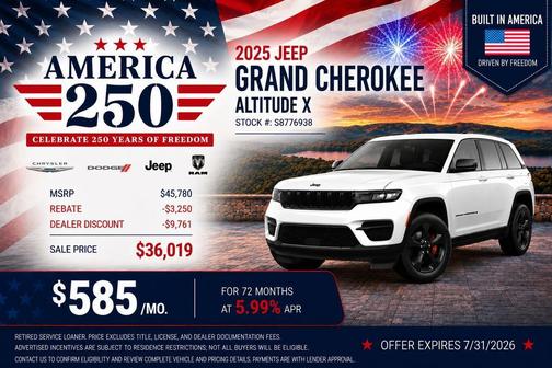 Bright White Clearcoat 2025 Jeep Grand Cherokee Laredo
