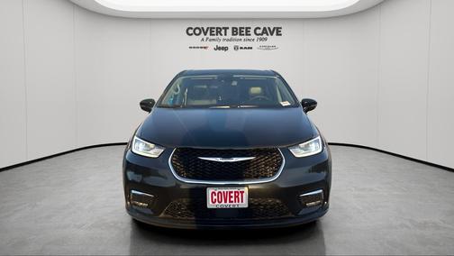 2024 Chrysler Pacifica Touring-L