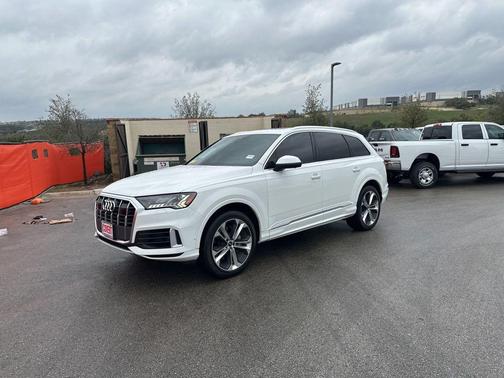 2021 Audi Q7 55 Premium Plus