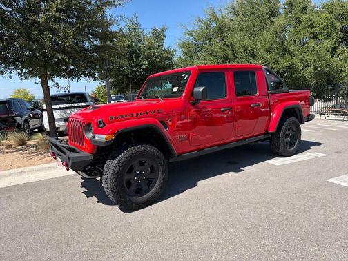 Red Clearcoat 2023 Jeep Gladiator Mojave
