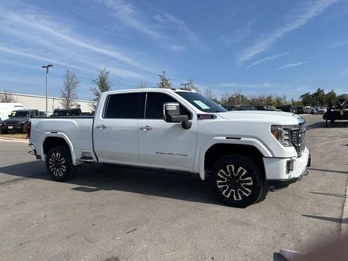2020 GMC Sierra 3500 Denali