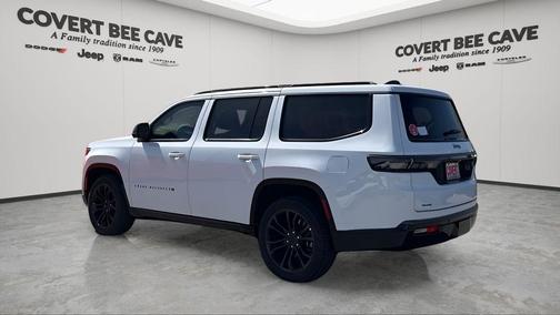 2026 Jeep Grand Wagoneer Summit