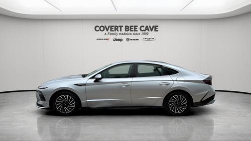 2024 Hyundai SONATA Hybrid SEL