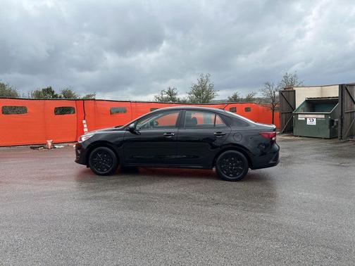 2022 Kia Rio S