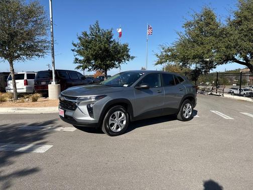 2024 Chevrolet Trax LS