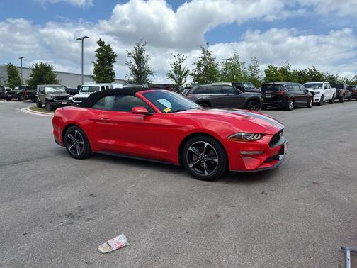 2020 Ford Mustang EcoBoost