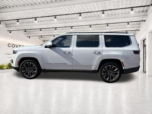 Bright White Clearcoat 2022 Jeep Grand Wagoneer Series III