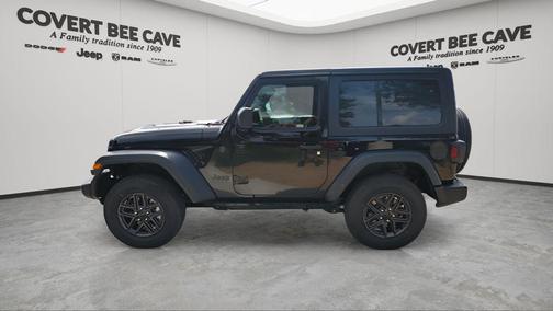 Black Clearcoat 2026 Jeep Wrangler Sport