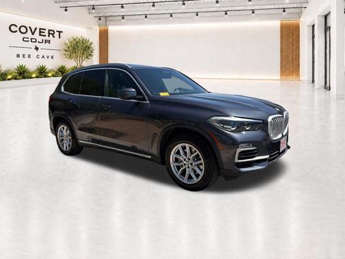 Gray Metallic 2019 BMW X5 xDrive40i