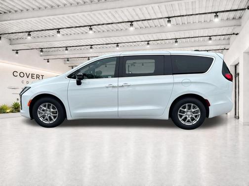 White 2027 Chrysler Pacifica SELECT