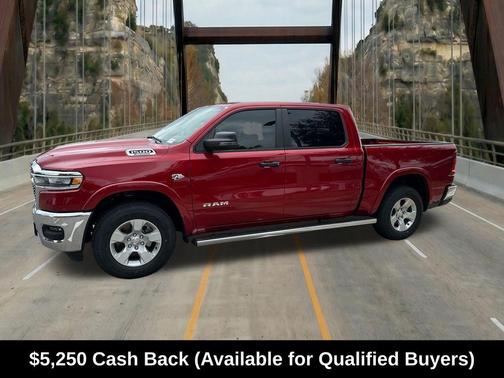 Molten Red Pearlcoat 2026 RAM 1500 Big Horn/Lone Star