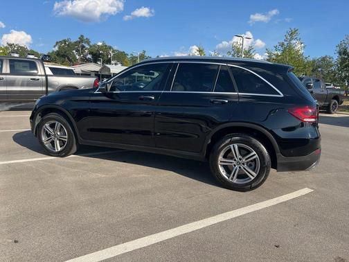 2022 Mercedes-Benz GLC 300 Base