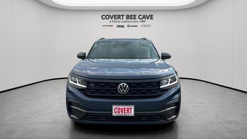 2023 Volkswagen Atlas Cross Sport 2.0T SEL R-Line Black