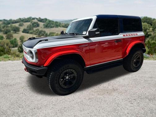 Oxford White 2025 Ford Bronco Stroppe Edition