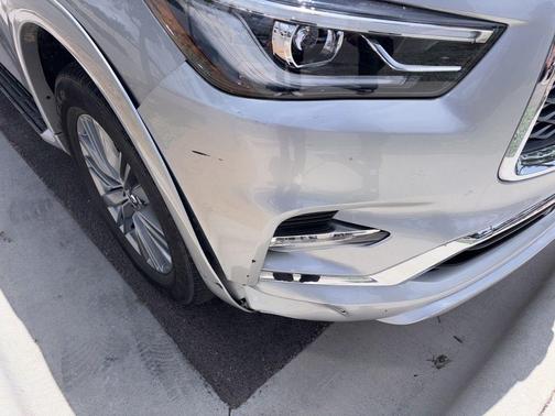 Liquid Platinum 2022 INFINITI QX80 Luxe