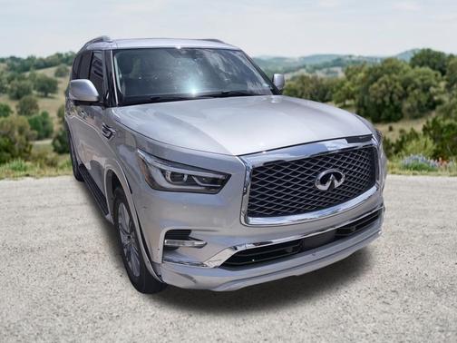 Liquid Platinum 2022 INFINITI QX80 Luxe