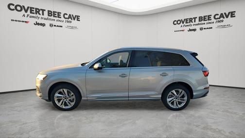 Satellite Silver Metallic 2024 Audi Q7 55 Premium Plus