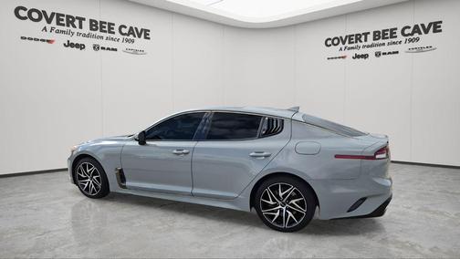 2022 Kia Stinger GT-Line