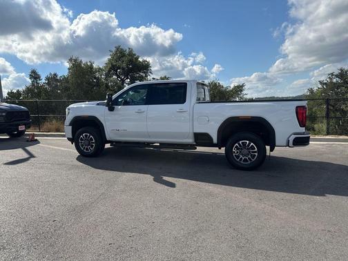 2023 GMC Sierra 3500 AT4
