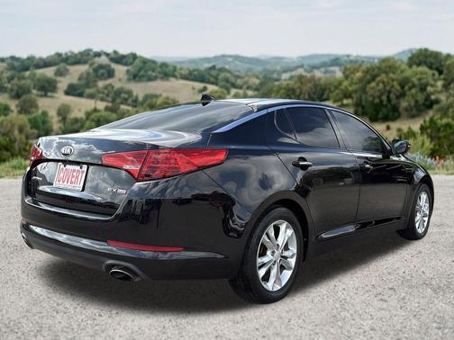 Ebony Black 2013 Kia Optima EX