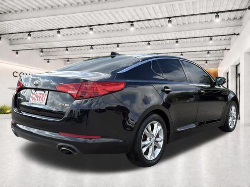 Ebony Black 2013 Kia Optima EX