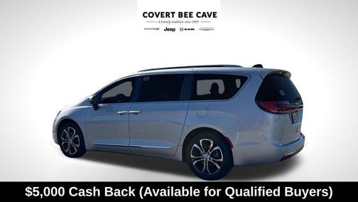 Silver Mist Clearcoat 2026 Chrysler Pacifica Pinnacle