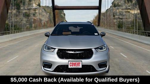 Silver Mist Clearcoat 2026 Chrysler Pacifica Pinnacle