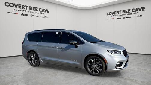 2026 Chrysler Pacifica Pinnacle