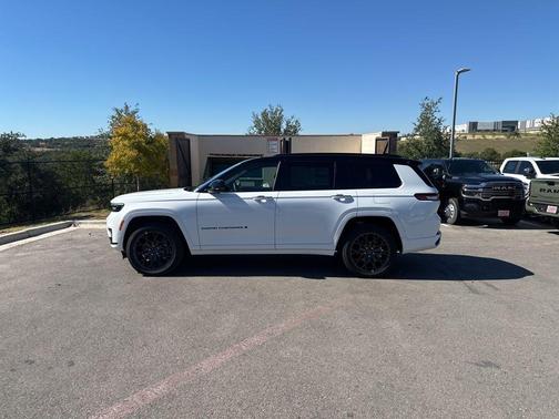 2025 Jeep Grand Cherokee L Summit